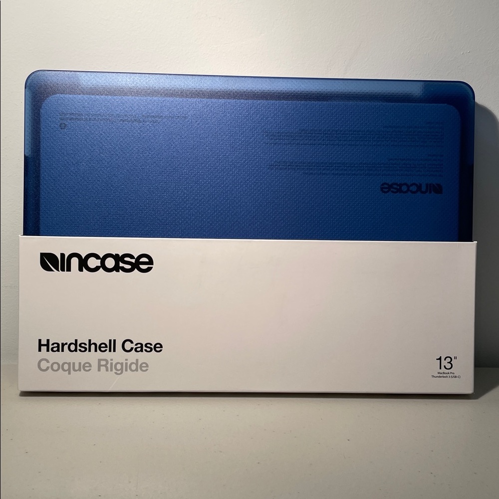 Incase Dots Hardshell with Makrolon for MacBook Pro 13" Blue (INMB200260-COB)